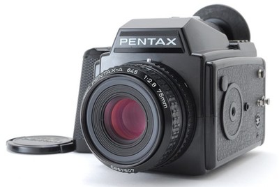 [TOP NEUWERTIG] Pentax 645 analoge Kamera SMC A 75 mm f/2,8 Objektiv 120 Film...