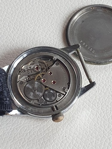 Just Fully Serviced Vintage BUREN GRAND PRIX Antimagnetic Waterproof Watch - Picture 5 of 13