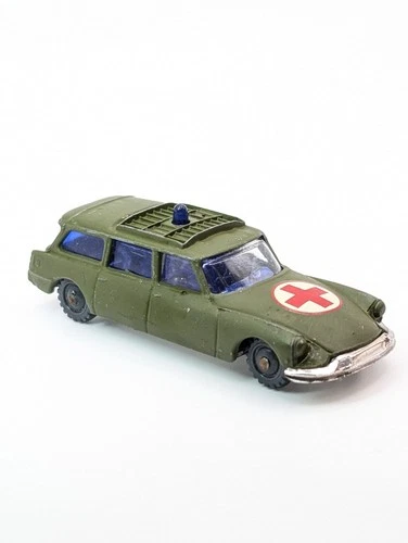 Husky Corgi Juniors Citroen Safari Military Ambulance vintage diecast toy car