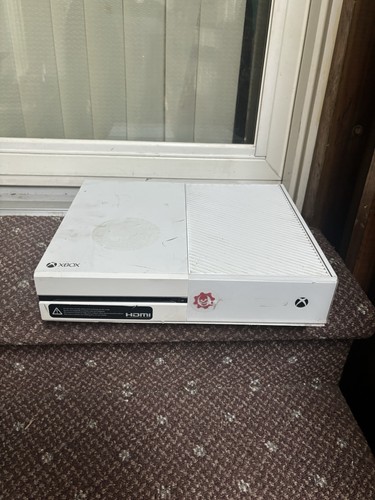 Microsoft Xbox One 500GB Heimkonsole nur weiß Model 1540 für Teile Reparatur