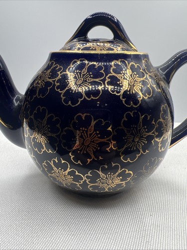 Vintage Hall Teapot #043 2 cup Cobalt Blue with Gold Flowers 4" tall - Picture 2 of 10