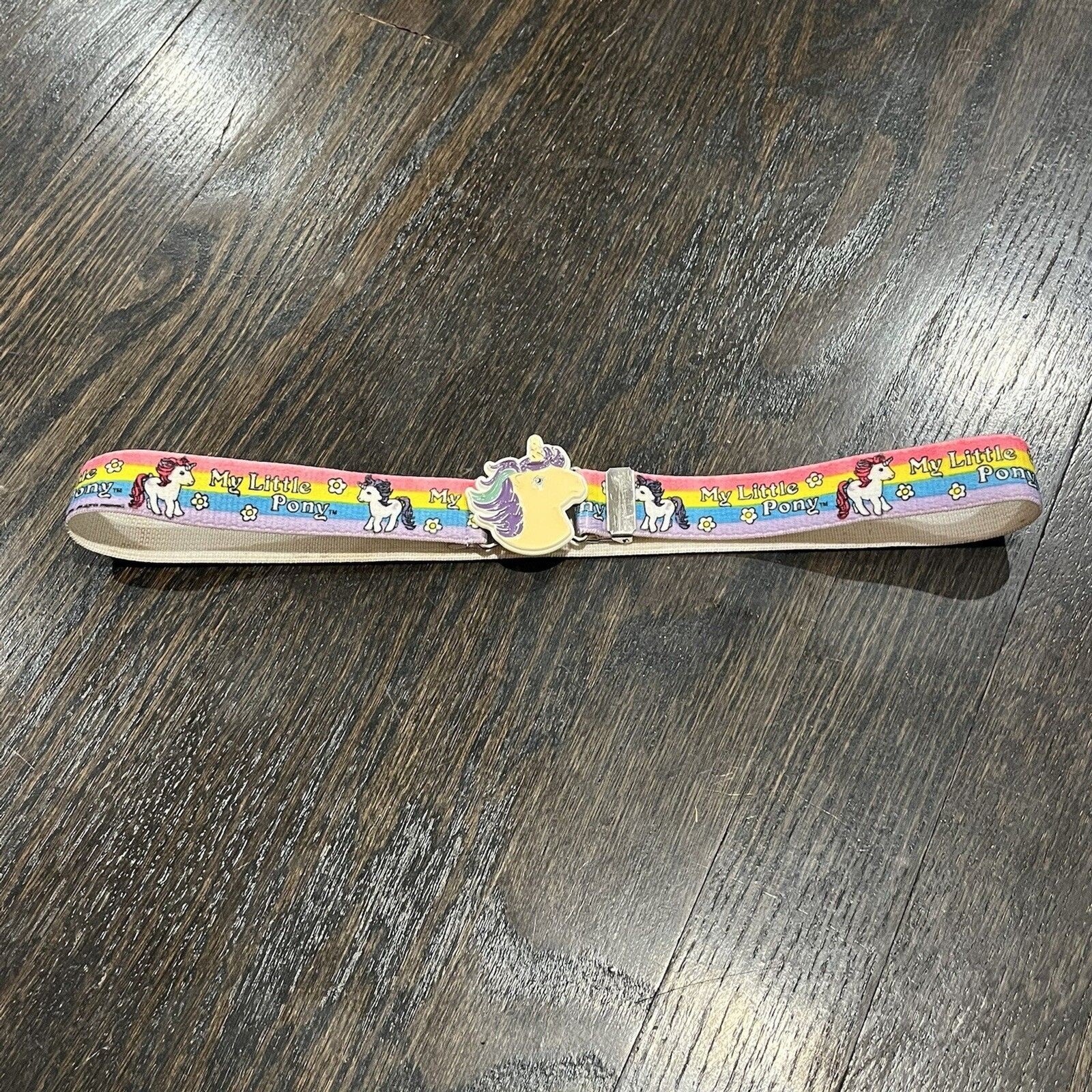Picture 2 of 6
