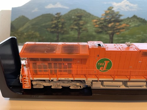 Intermountain HO Scale Custom Weathered ET44AC CN Heritage EJ&E, Lok Sound/DCC - Picture 6 of 8