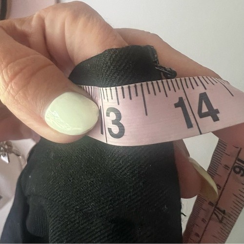 ZARA pantaloncino vita alta con bottoni davanti nero donna TAGLIA SMALL chic intramontabile - Foto 5 di 6