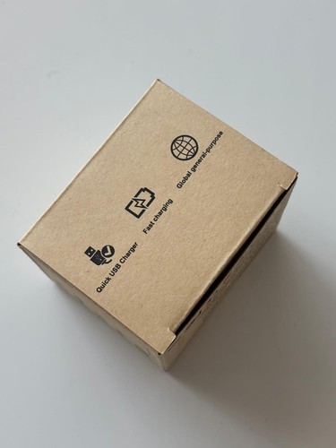 Universal Travel Power Adapter 65W, 2 USB-C PD Fast Charging, 1 USB-C 3 , 2 USB - Picture 16 of 17