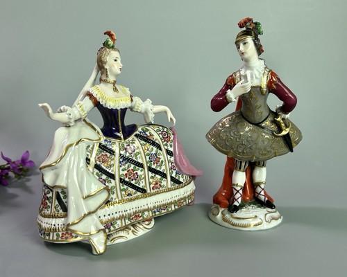 Antique Porcelain Figurines Woman & Man Dresden Ernst Bohne 20thC 5.25” - Afbeelding 2 van 20