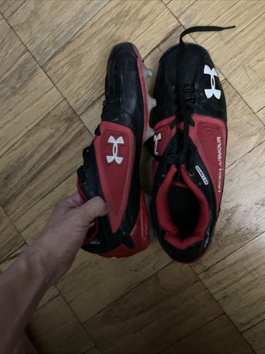 UNDER ARMOUR LOW RED BASEBALL CLEATS SIZE 12.5 - Picture 7 of 8