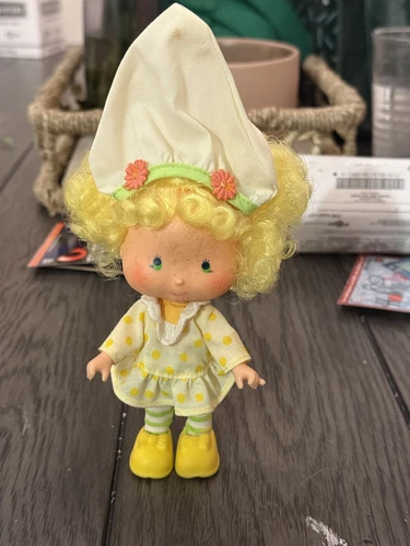 Strawberry Shortcake Lemon Meringue 1980’s Doll By Kenner