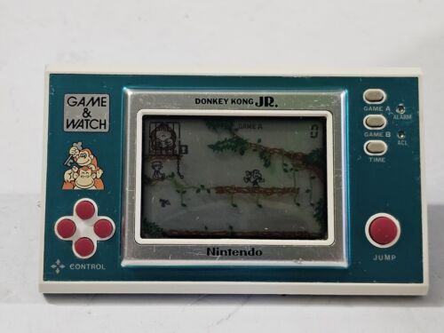 Juego y reloj Nintendo Donkey Kong Jr. vintage 1982 portátil funcionando - Imagen 4 de 17