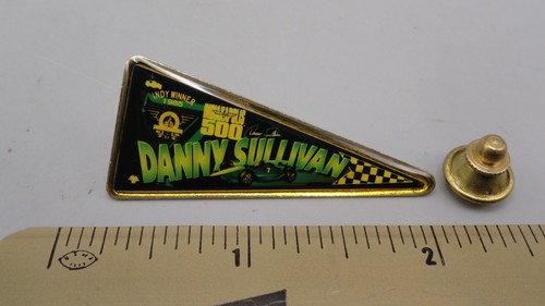 Vintage Wincraft Danny Sullivan Indianapolis 500 Winner Pennant Hat Lapel Pin - Picture 1 of 4