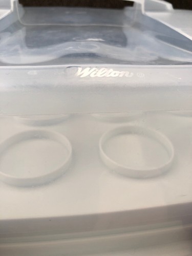 Wilton Ultimate 3 in 1 Cake/Cupcake/Mini Carrier Caddy Storage w/ Handle 2012 - Picture 7 of 9
