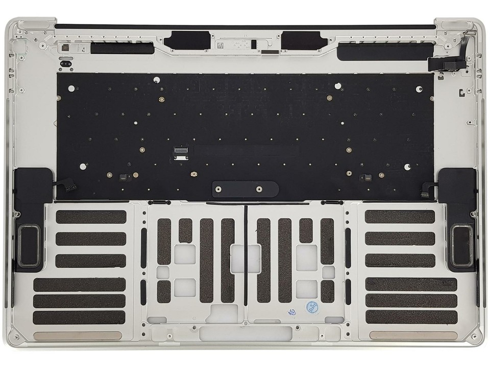 Used Apple MacBook Pro 15" A1707 Top Case – Palmrest, Keyboard, Trackpad & Battery (2016-2017)