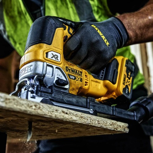 DeWalt DCS334 18v XR Cordless Brushless Jigsaw No Batteries - Picture 7 of 9