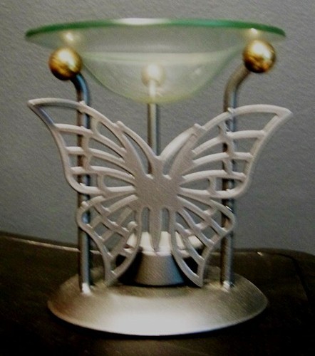 ROUND DECORATIVE GLASS & METAL CAST IRON BUTTERFLY CANDLE HOLDER SET OF 2 - NEW - Picture 1 of 2