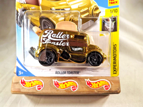 2019 Hot Wheels #24 Experimotors 1/10 ROLLER TOASTER Gold w/Black Pr5 Spokes - Picture 2 of 5