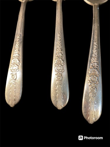 1939 ROYAL ROSE 3-piece Nobility Plate Silver Teaspoon Lot RARE - Picture 2 of 3