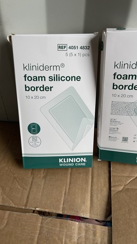 Kliniderm Foam Silicone Border Dressing 10cm x 20cm x 5