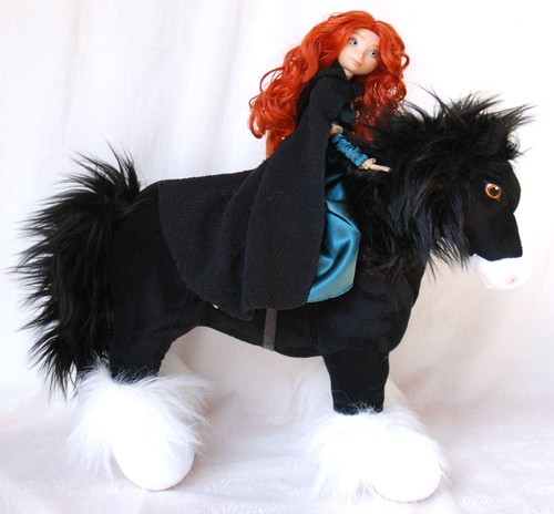 Disney Brave Merida klassische Puppe mit Angus Pferd Plüsch - selten - Bild 10 von 13