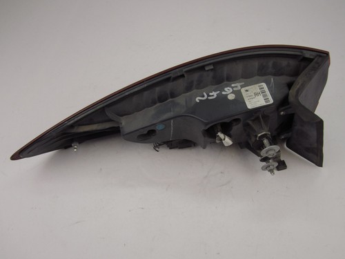 pp405269 Ford Fusion 2013 2014 2015 2016 Rear Right Outer Quarter Tail Light OEM - Picture 4 of 8