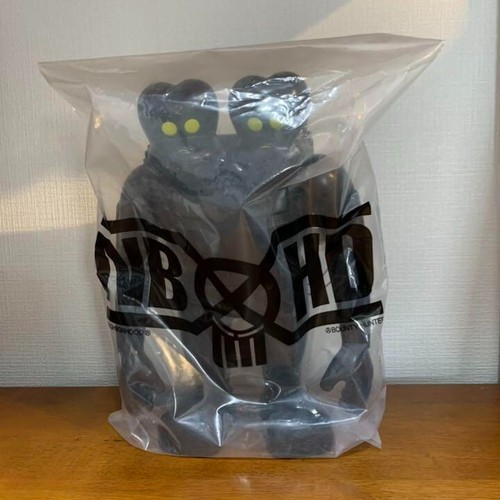 BOUNTY HUNTER x NEIGHBORHOOD Skull Kun P-Toy secret base vinyl figure kaws Doll