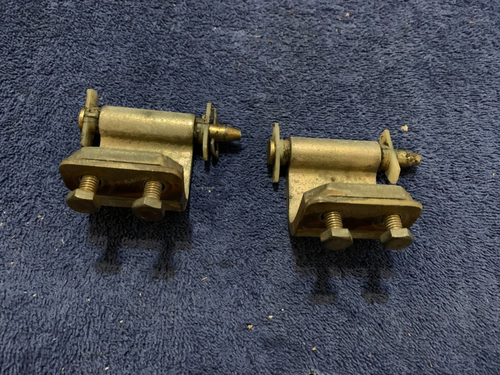 1981 - 1993 Classic Saab 900 Hatchback Trunk Lid Hinge Set With Hardware - Picture 1 of 6