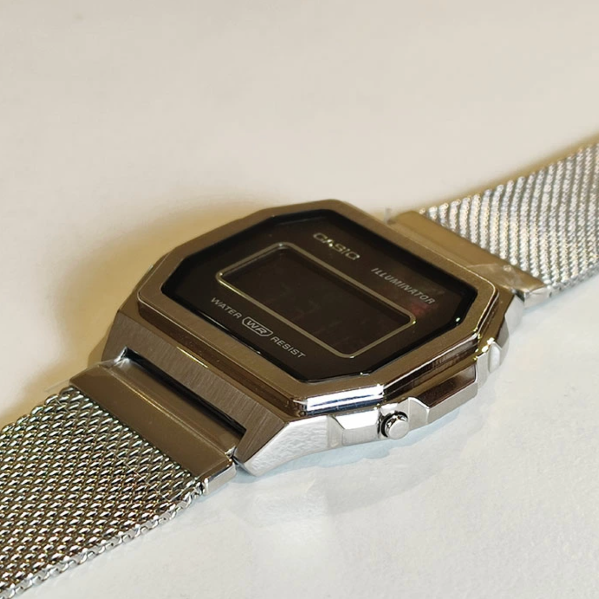 CASIO STANDARD PREMIUM Series A1000M-1BJF Unisex Silver