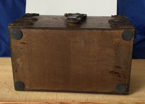 Small Solid Wood Jewelry/Trinket Box with Metal and Leather Hardware - Picture 6 of 11