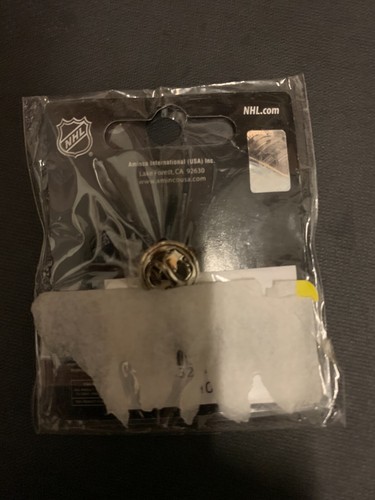 Chicago Blackhawks - 2015 Stanley Cup Playoffs -"WC Finals - Lapel Pin" _NEW*!!! - Picture 3 of 4