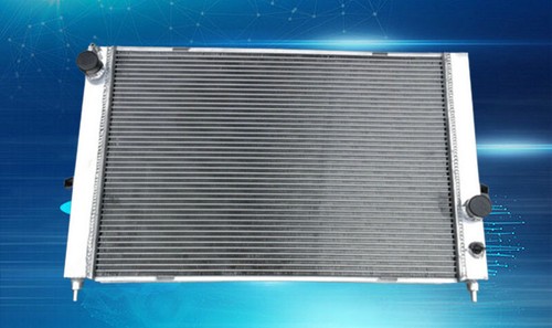 Alu Radiator For Aftermarket LAND ROVER DISCOVERY II 2 V8 4.0 4.6L 99-04 MT - Imagen 1 de 5