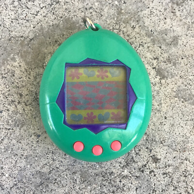 BANDAI TAMAGOTCHI 1997年製 Vintage 1997 Tamagotchi Bandai Lime Green Yellow Virtual Pet