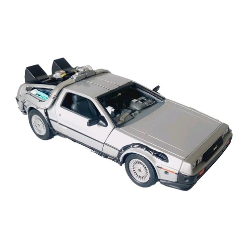 Back To The Future Part I Welly 1:24 Scale DeLorean Time Machine Diecast Car - Picture 7 of 12