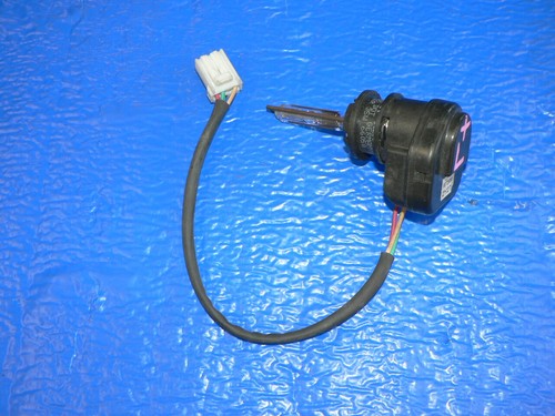 OSRAM BULB LAMP HEADLIGHT HEAD LIGHT HEADLAMP BULB D2R-35W - Picture 5 of 6