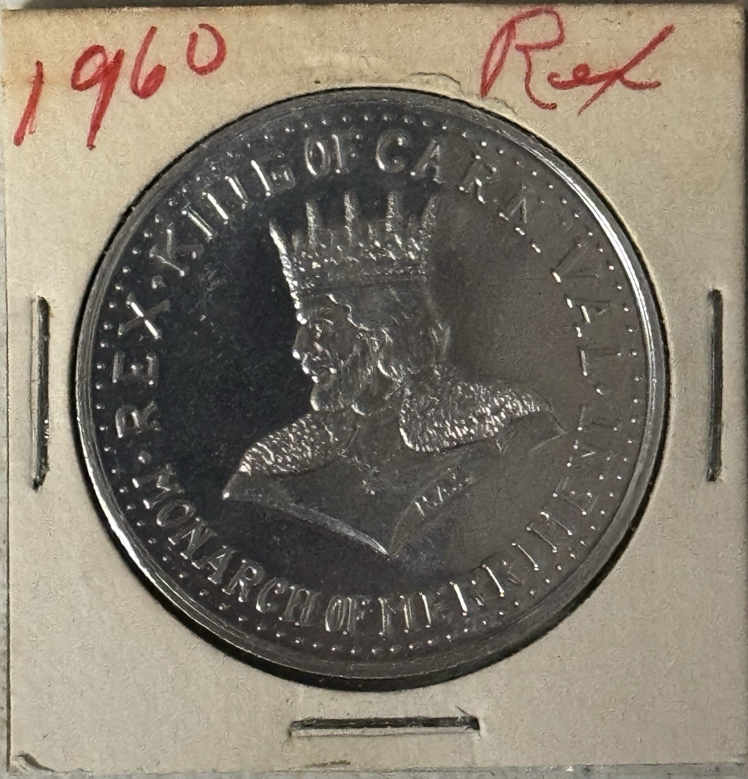 Foto 4 di 18