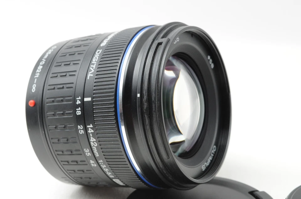 [Near Mint] Olympus ZUIKO Digital 14-42mm f/3.5-5.6 ED Standard Lens FourThirds - Image 3 of 4