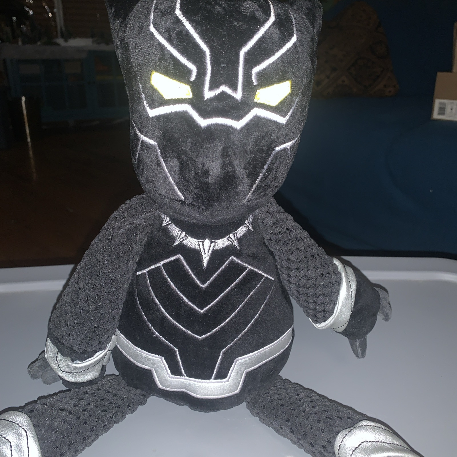 Black Panther Plush Marvel Avengers Scentsy Buddy Secret Pocket 16" Excellent