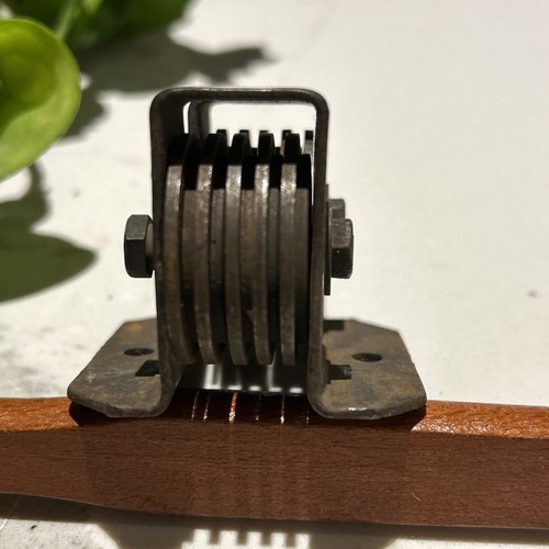 Knife Sharpener Pocket Knife Antique Vintage Bench Mount Wall Mount USA - Picture 9 of 10