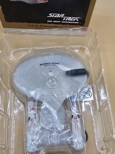 Hallmark Keepsake - Star Trek The Next Generation U.S.S Enterprise 1993 - Bild 3 von 4