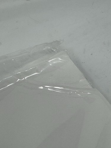 Epson Ultra Premium Presentation Paper Matte 13x19" 100pk- new w/ bent corners - Picture 2 of 7