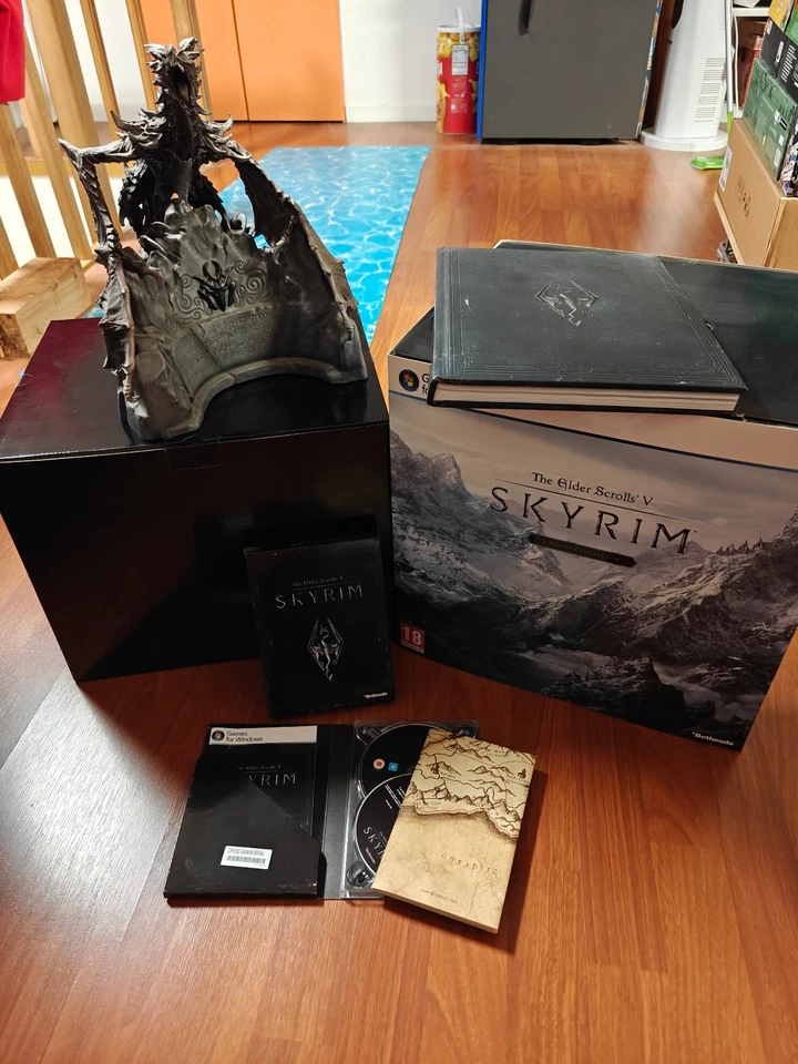THE ELDER SCROLLS V SKYRIM - COLLECTOR'S EDITION PC - French Edition - COMPLETA - Immagine 3 di 4