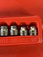 Snap-on 12 Point 3/8in. Drive Vehicle Sockets and Socket Snap-on 12 Point 3/8in. Drive Vehicle Sockets and Socket