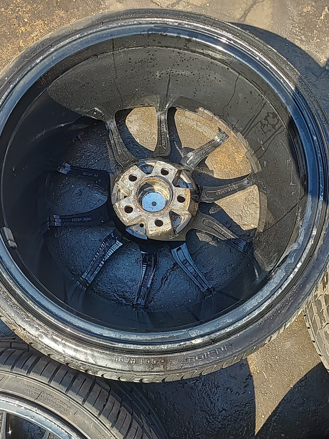 Picture 16 of 24