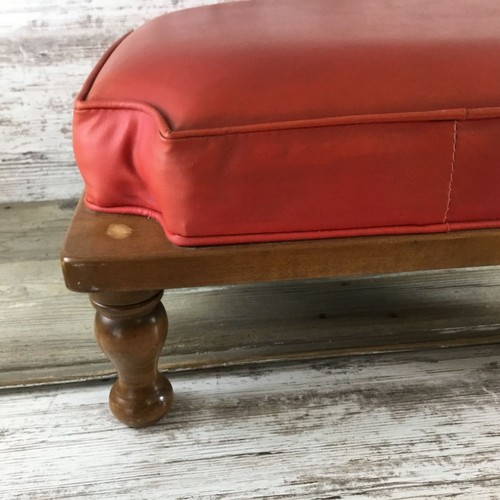Baumritter Red Vinyl Ottoman Stacking Footstool Mid-Century Modern Wood Legs 16. - Picture 7 of 10