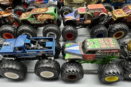 Hot Wheels Monster Jam Truck Lot of 36 1:64 Monster Trucks One Duplicate - Picture 3 of 11