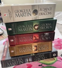 A Game of Thrones by George R. R. Martin (5-Book Set) Dance With Dragons, Clash