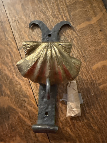 "Aldaba de puerta de hierro forjado y latón vintage/forjada a mano/7,75x4""/cáscara" - Imagen 1 de 9