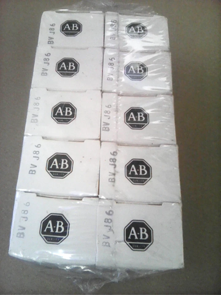 10 Allen Bradley potentiometers 1 meg 10% tol. JAIN040S105UA - Image 3 of 4