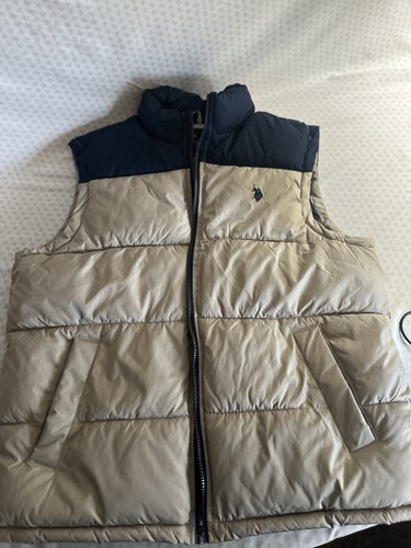 Men’s US Polo Assn Puffer Vest - Sz Med. Worn A Few Times - Picture 1 of 3