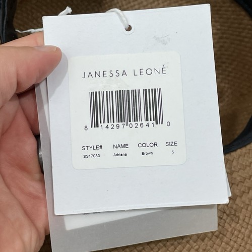 NUEVO $287 JANESSA LEONE Adriana Sombrero de Paja Estilo Fedora Gamuza Banda Talla Pequeña Tostado - Imagen 4 de 6