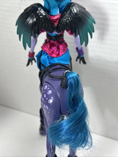 Monster High Freaky Fusion Doll Avea Trotter Horse Wings - Picture 8 of 9