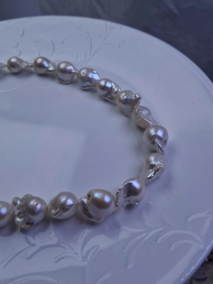 Natural Baroque Necklace - Image 2 of 4